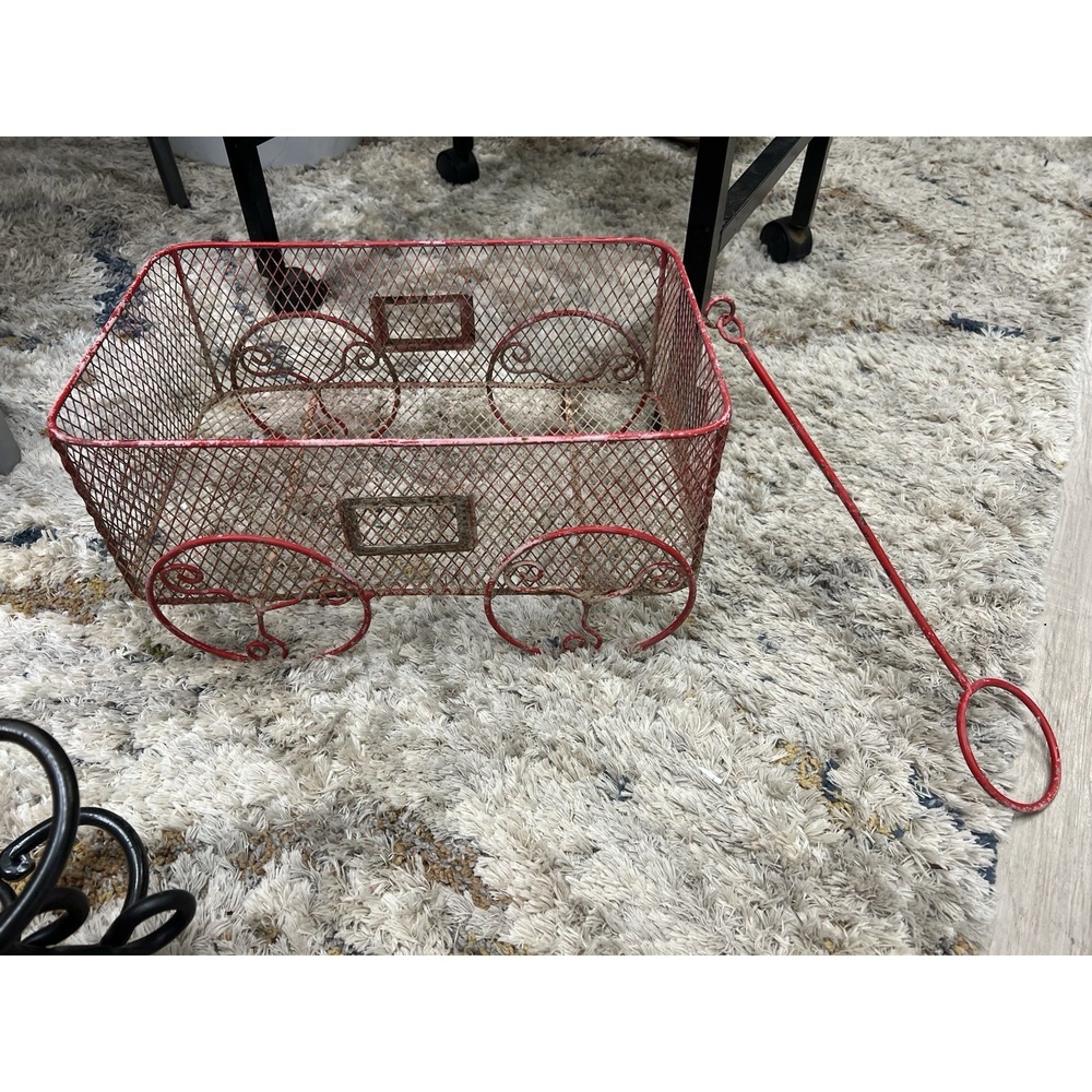 Vintage Wire Decorative Red Wagon 18inx12inx4in
